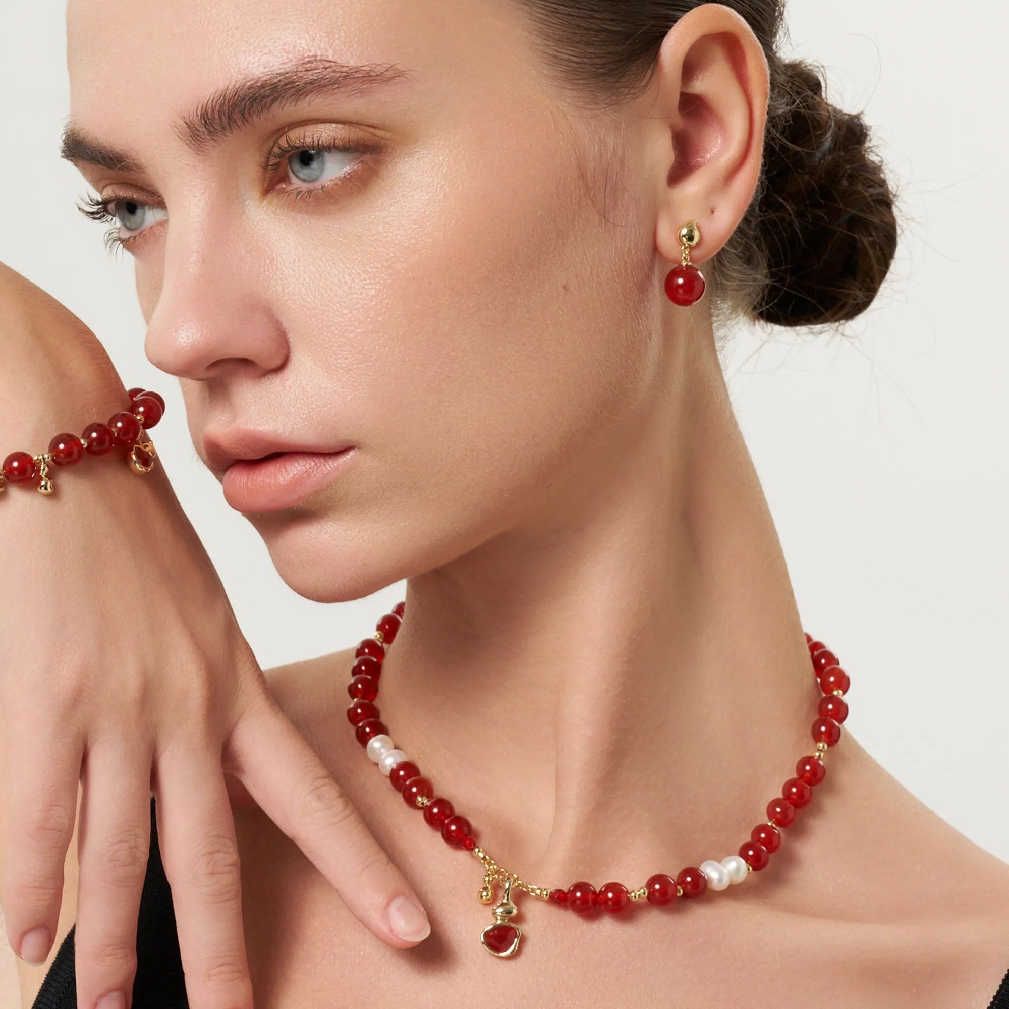 Wulu Red Agate Drop Earrings