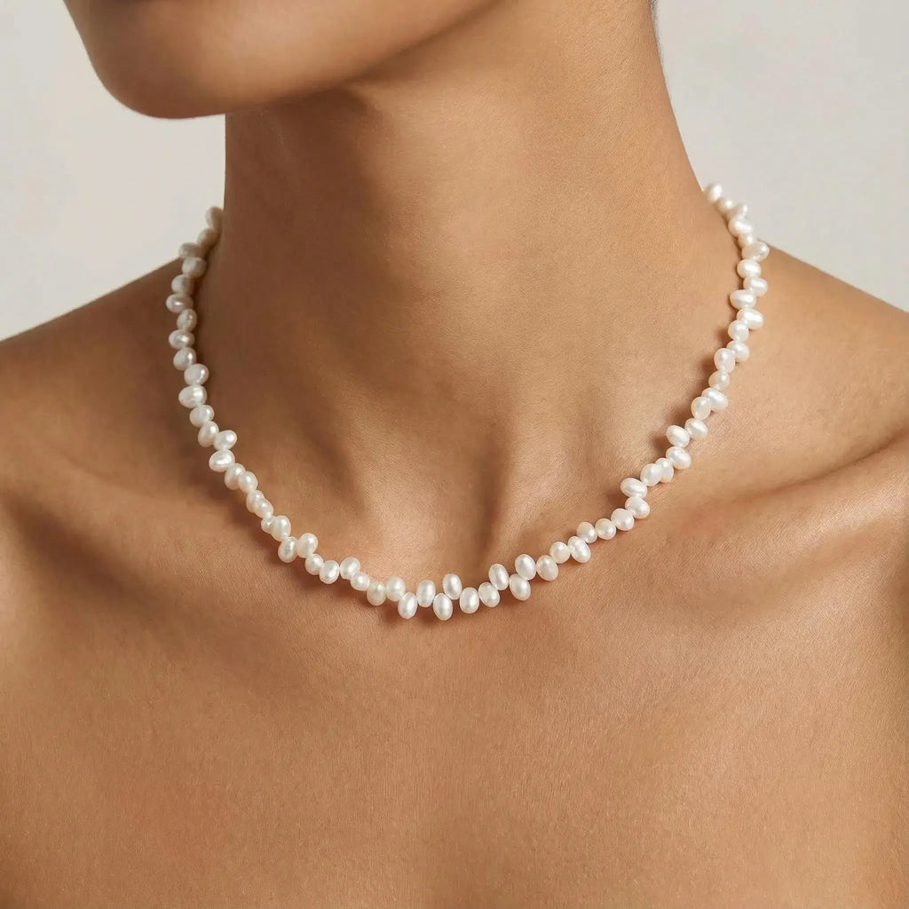 Unregelmäßige Choker-Perlenkette