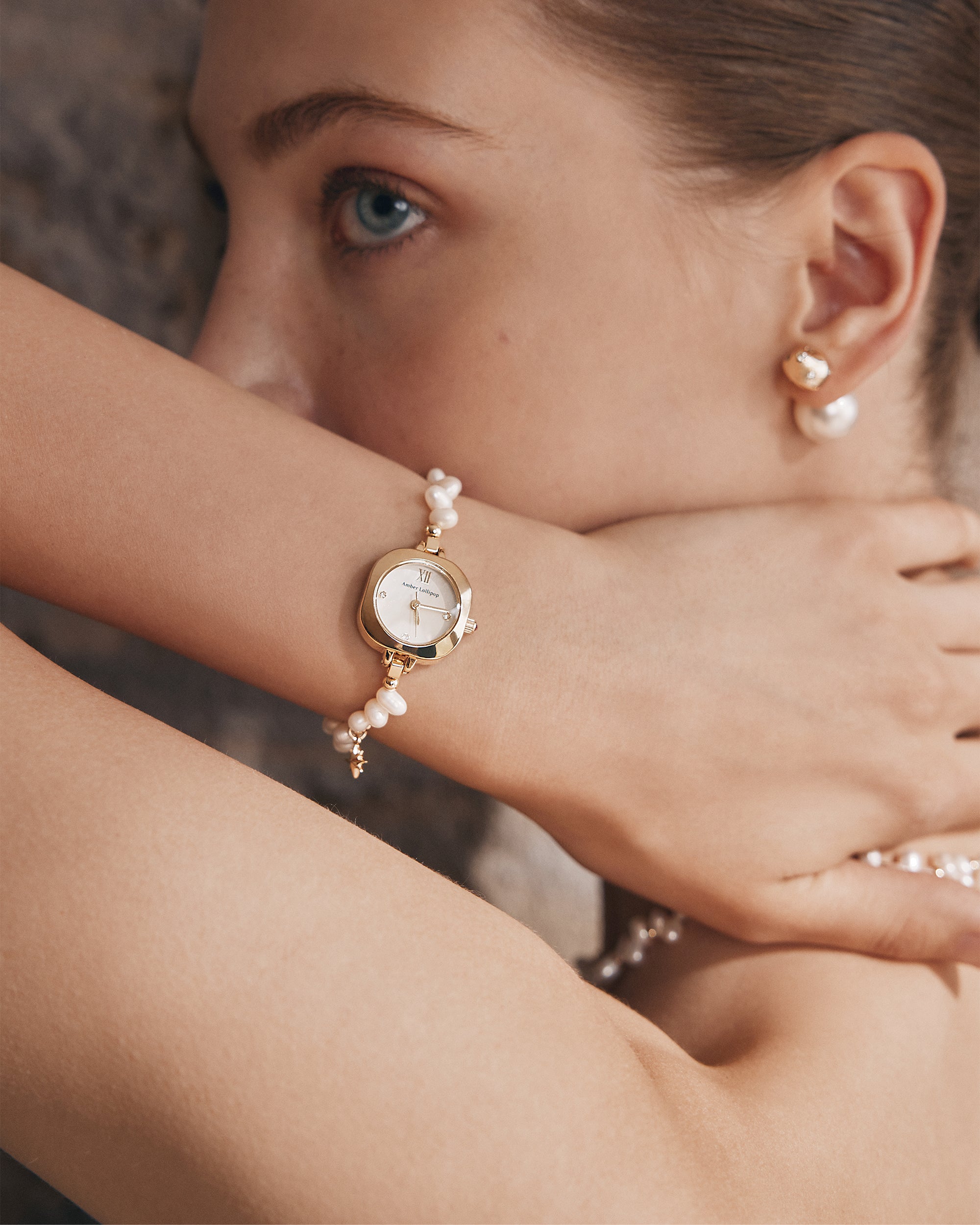 Golden Hour Irregular Pearl Watch