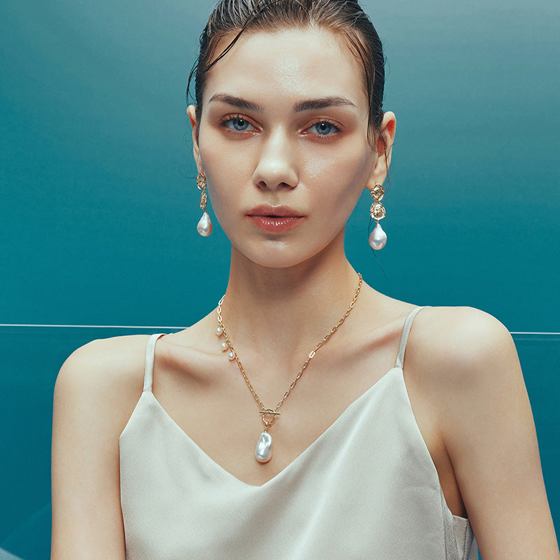 Breaking Dawn Baroque Pearl Necklace