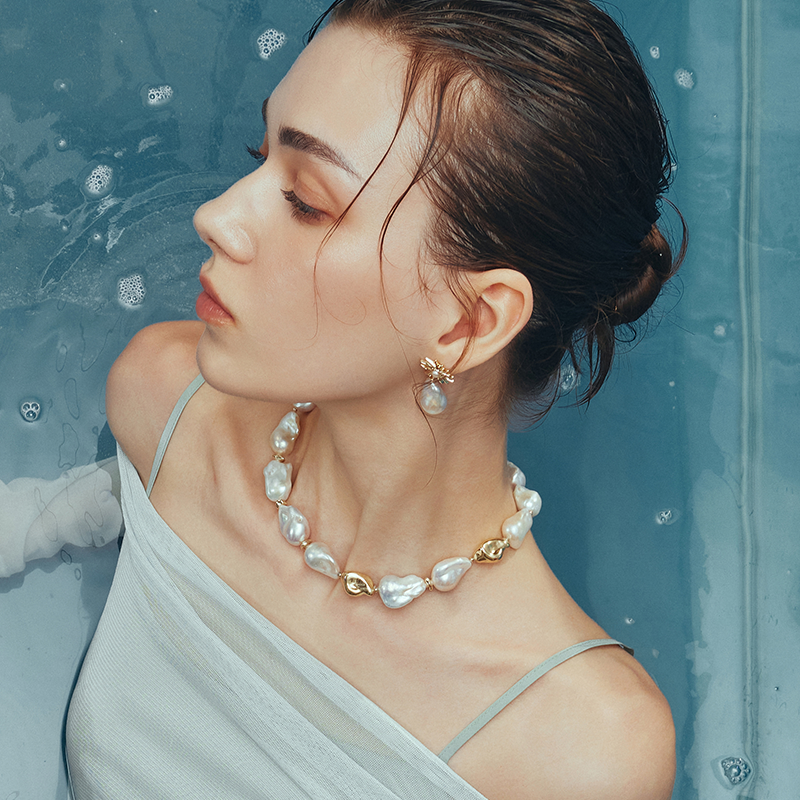 Sea Breeze Baroque Pearl Necklace