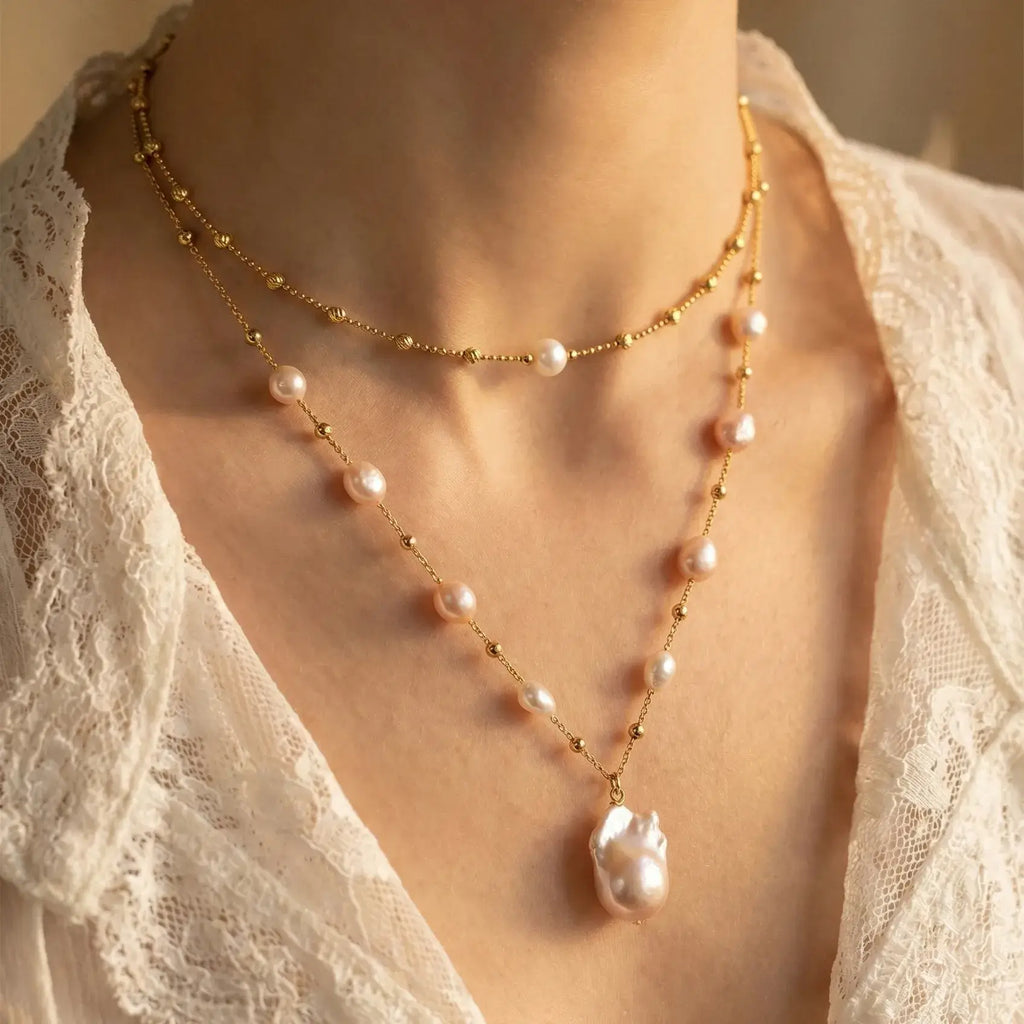 Gypsophila White Baroque Pearl Necklace