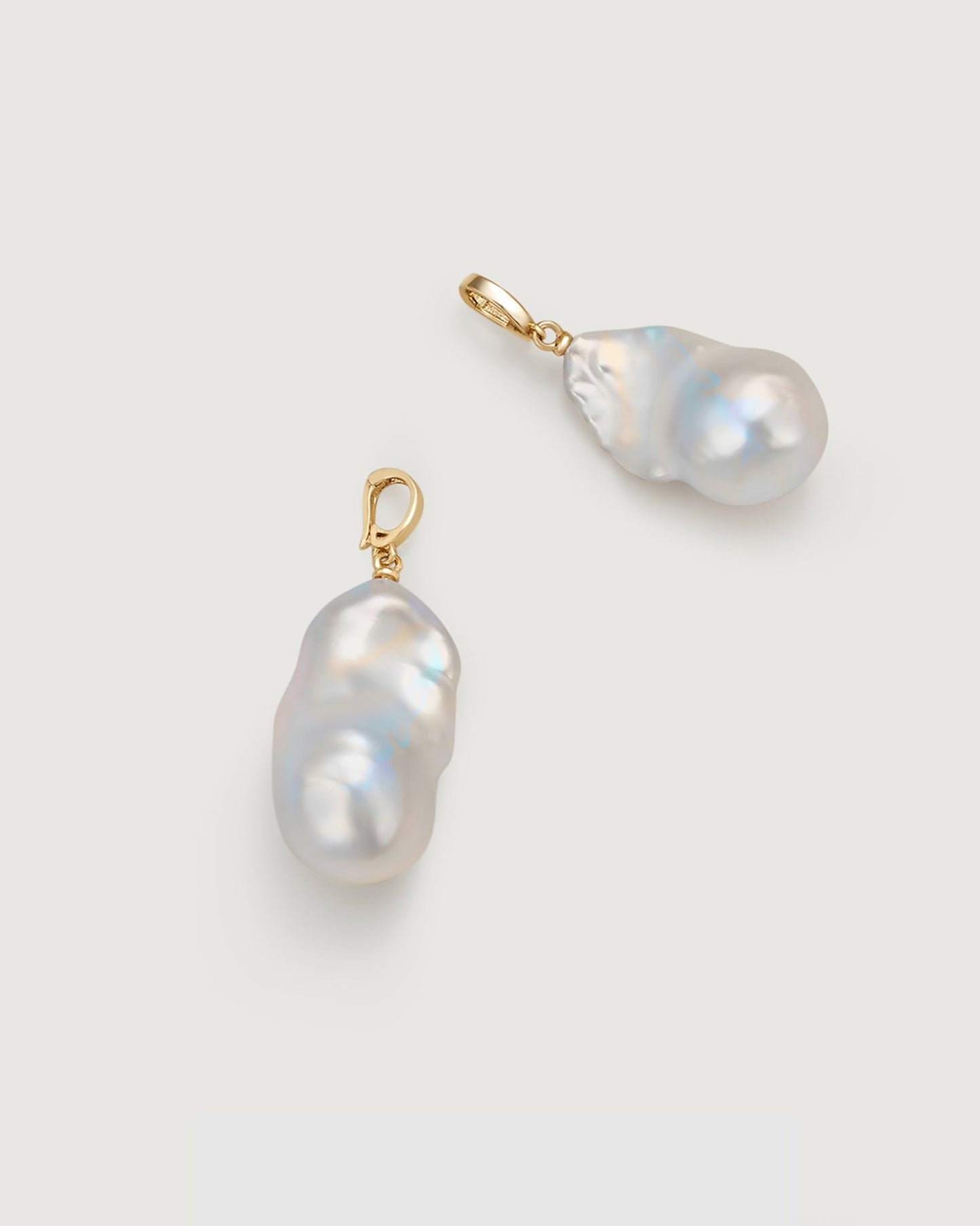 Baroque Pearl Charm - Amber lollipop