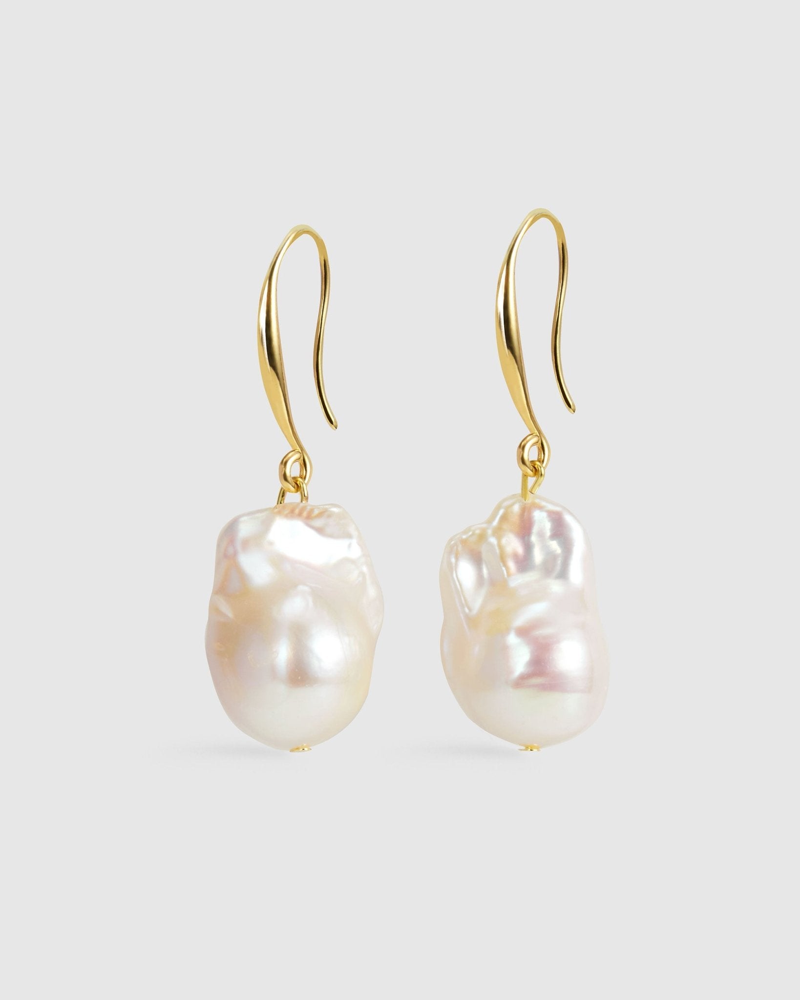 Breaking Dawn Baroque Pearl Earring - Amber lollipop