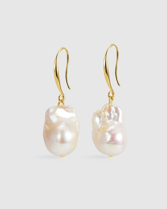 Breaking Dawn Baroque Pearl Earring - Amber lollipop