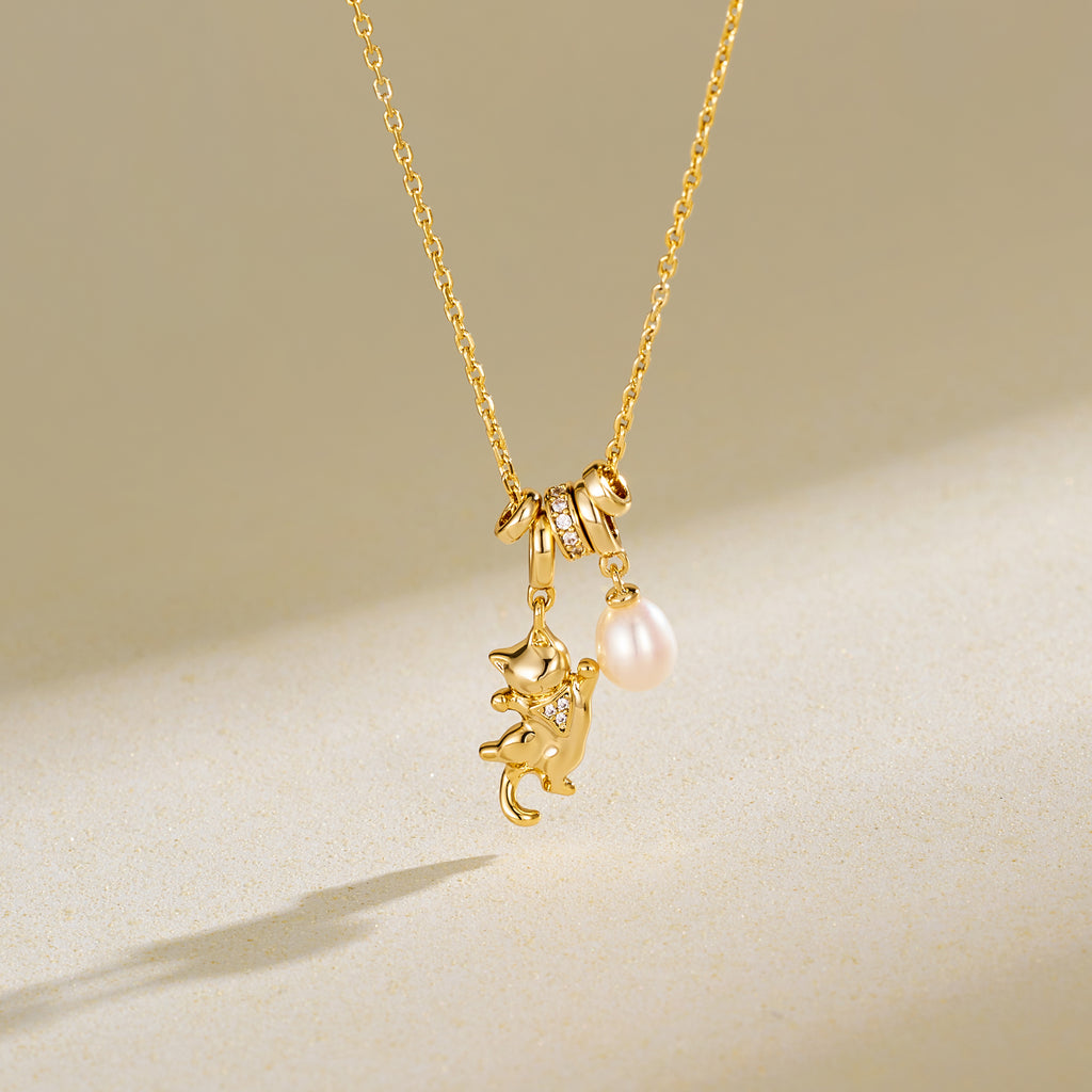 Dancing Cat Pearl Necklace