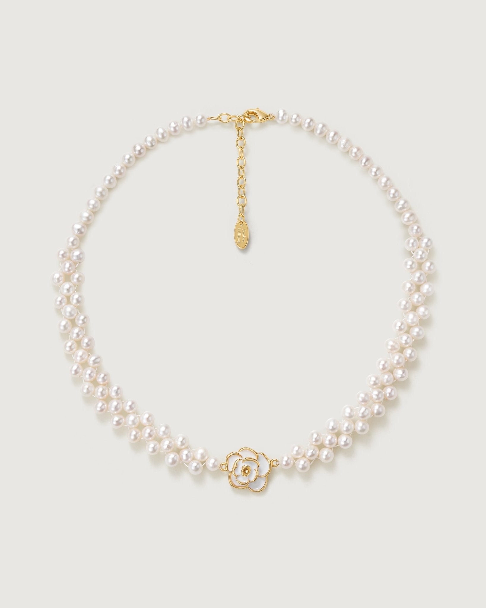 Floriography Camellia Pearl Weaving Necklace - Amber lollipop