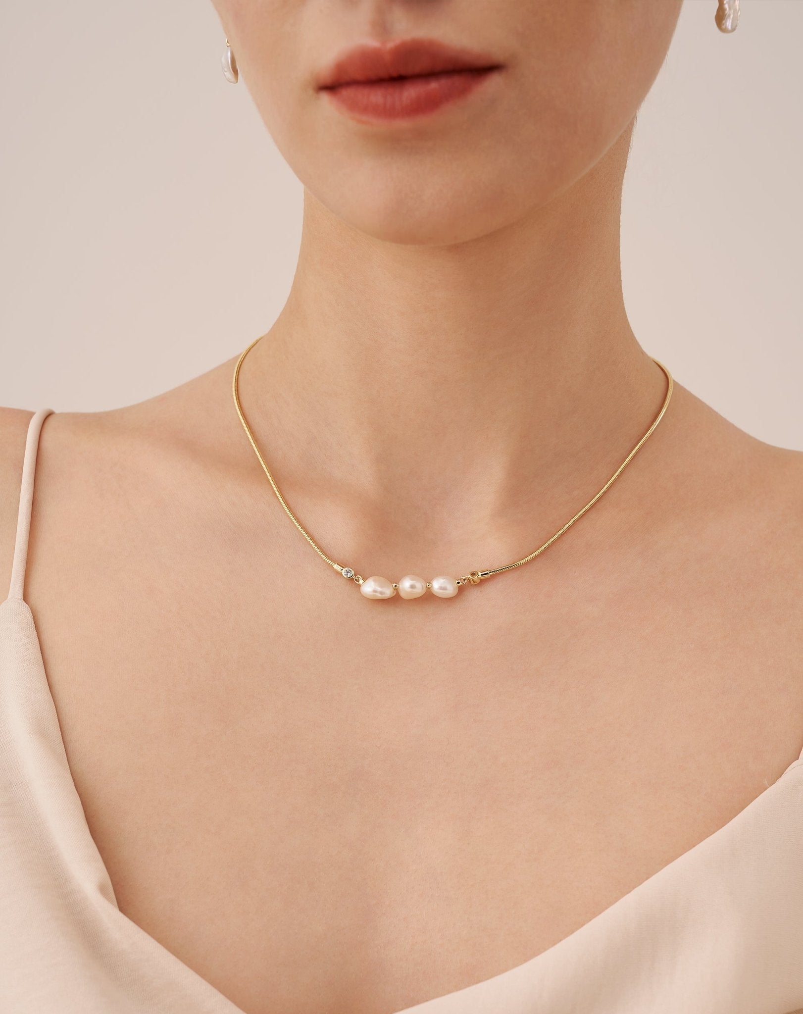 Floriography Jasmine Pearl Necklace - Amber lollipop