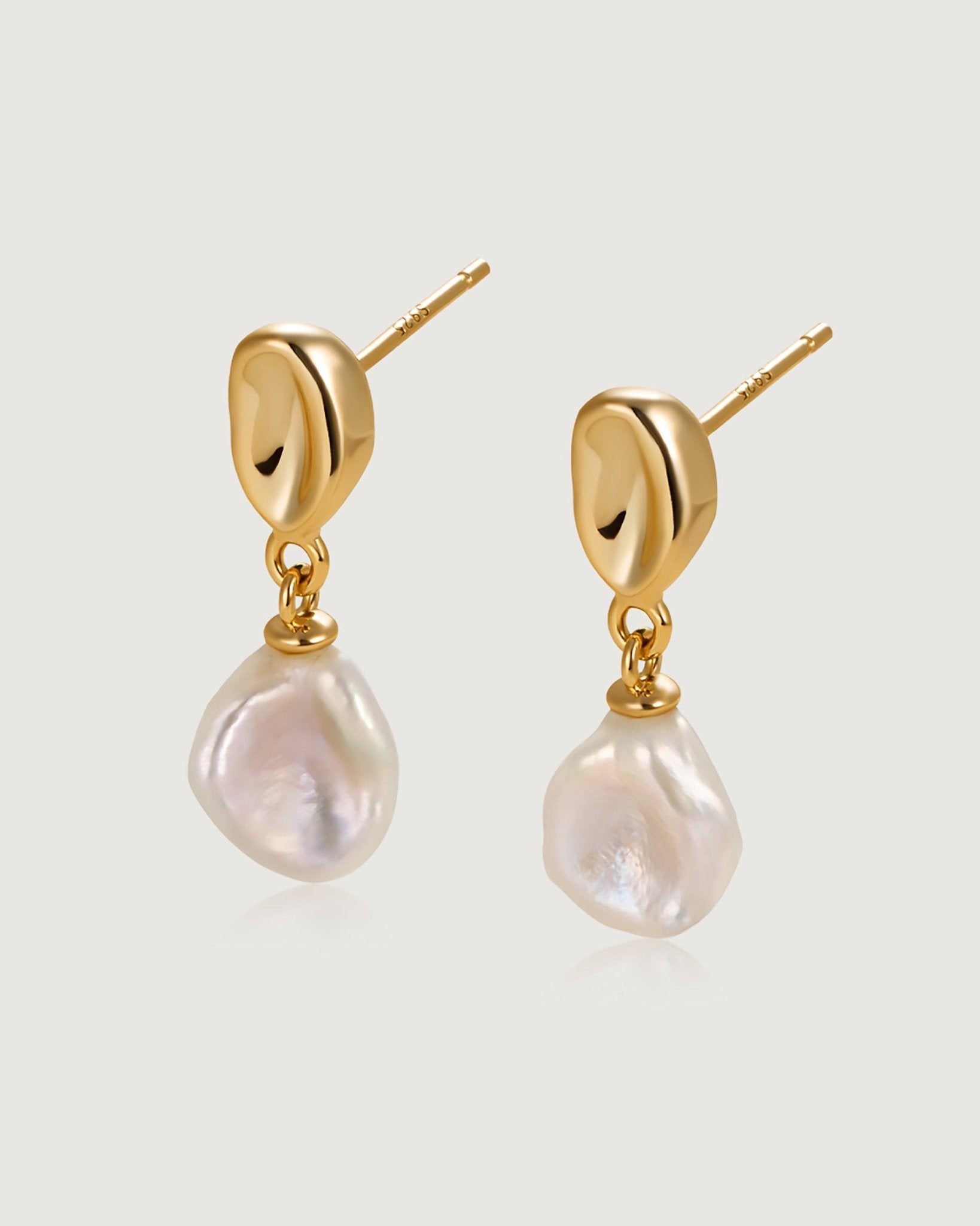 Floriography Lilac Pearl Earring - Amber lollipop