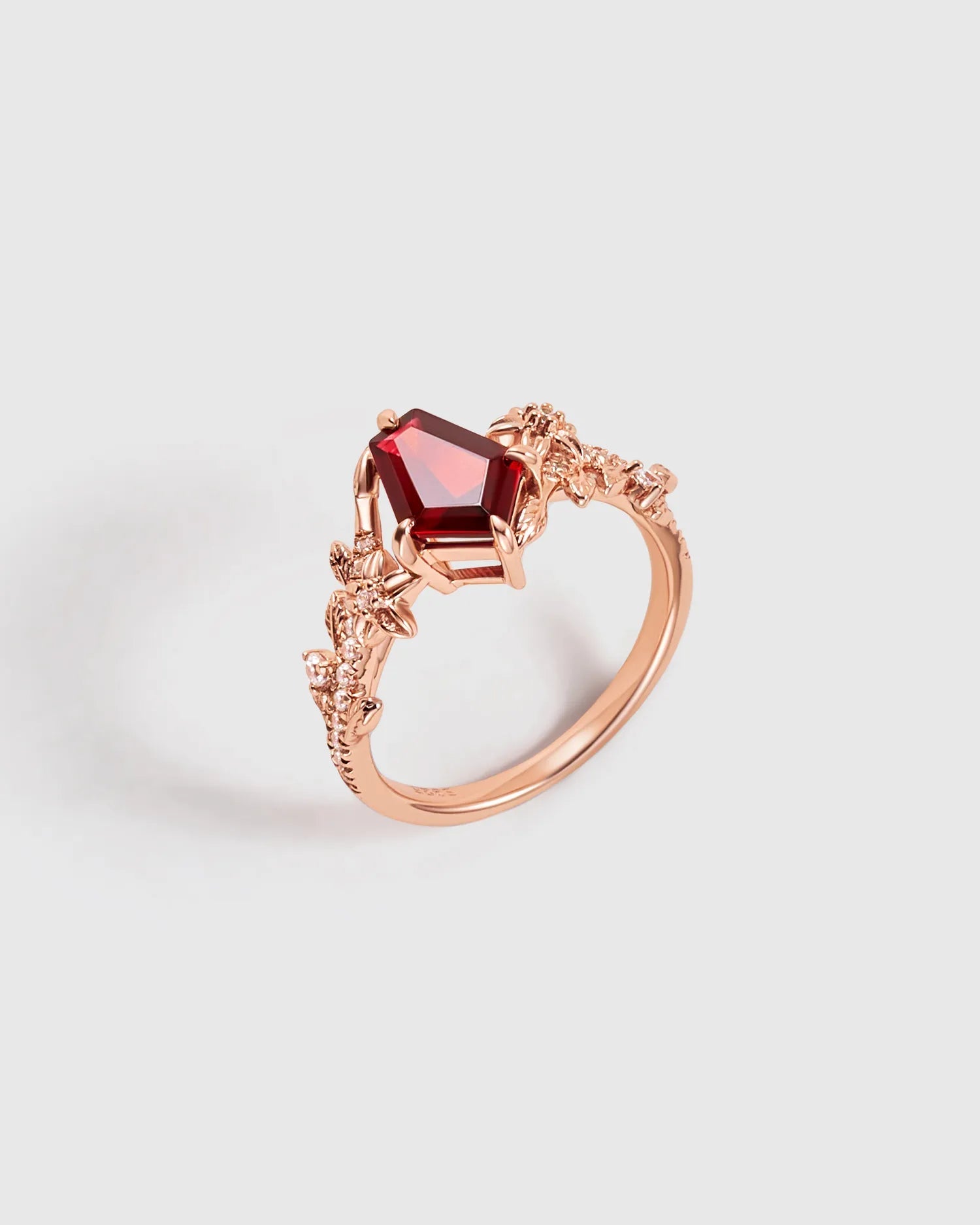 Garnet Flower Ring - Amber Lollipop