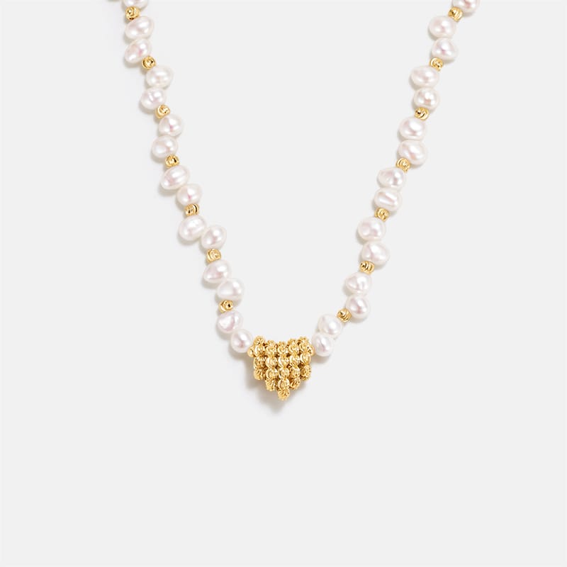 L’Essence Heart Pearl Necklace AmberLollipop