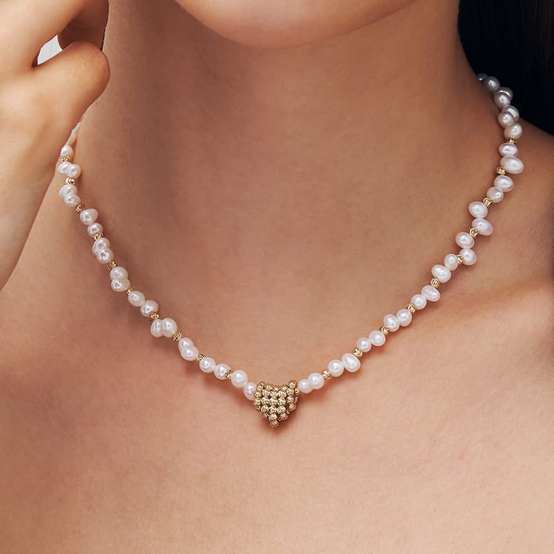 L’Essence Heart Pearl Necklace AmberLollipop