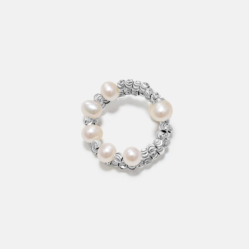 L’Essence Hoop Pearl Ring AmberLollipop