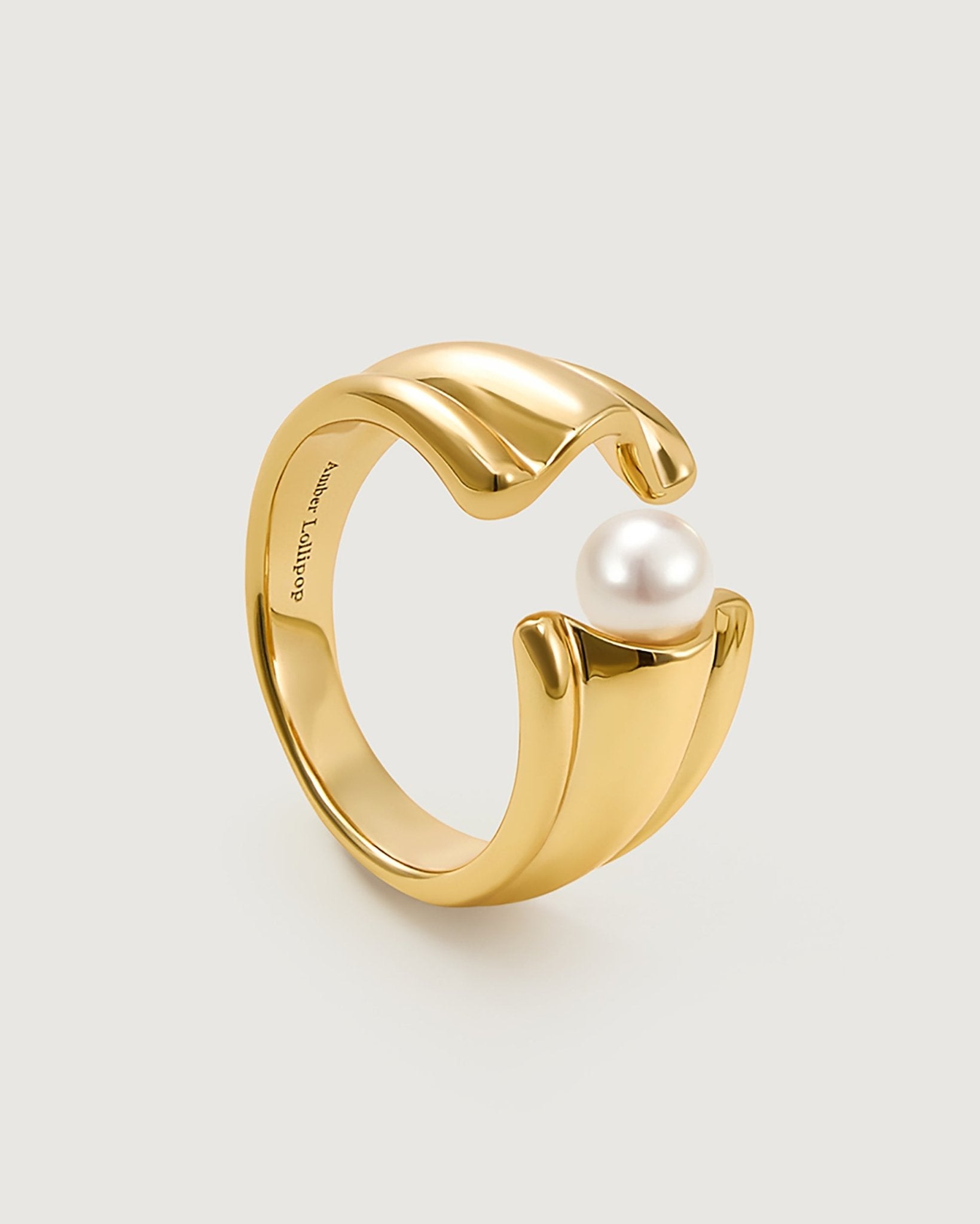 Mermaid Pearl Ring - Amber lollipop