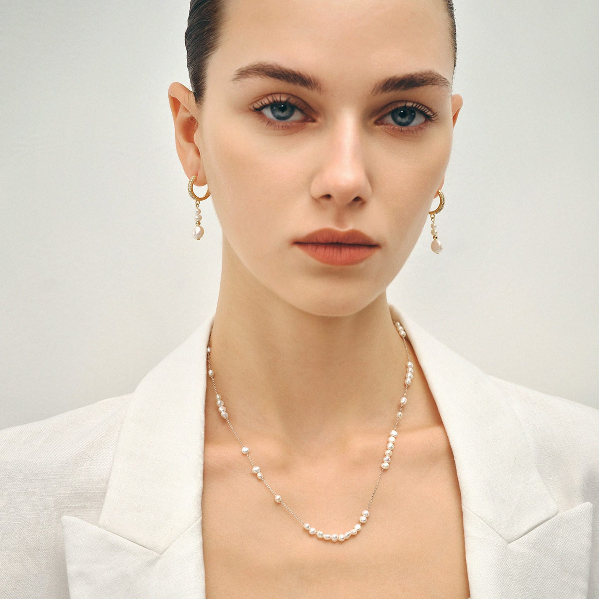 Moonlight Minimal Pearl Necklace AmberLollipop
