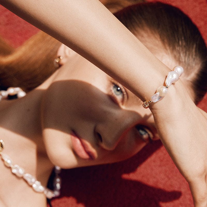 OT Chain Baroque Pearl Bracelet AmberLollipop