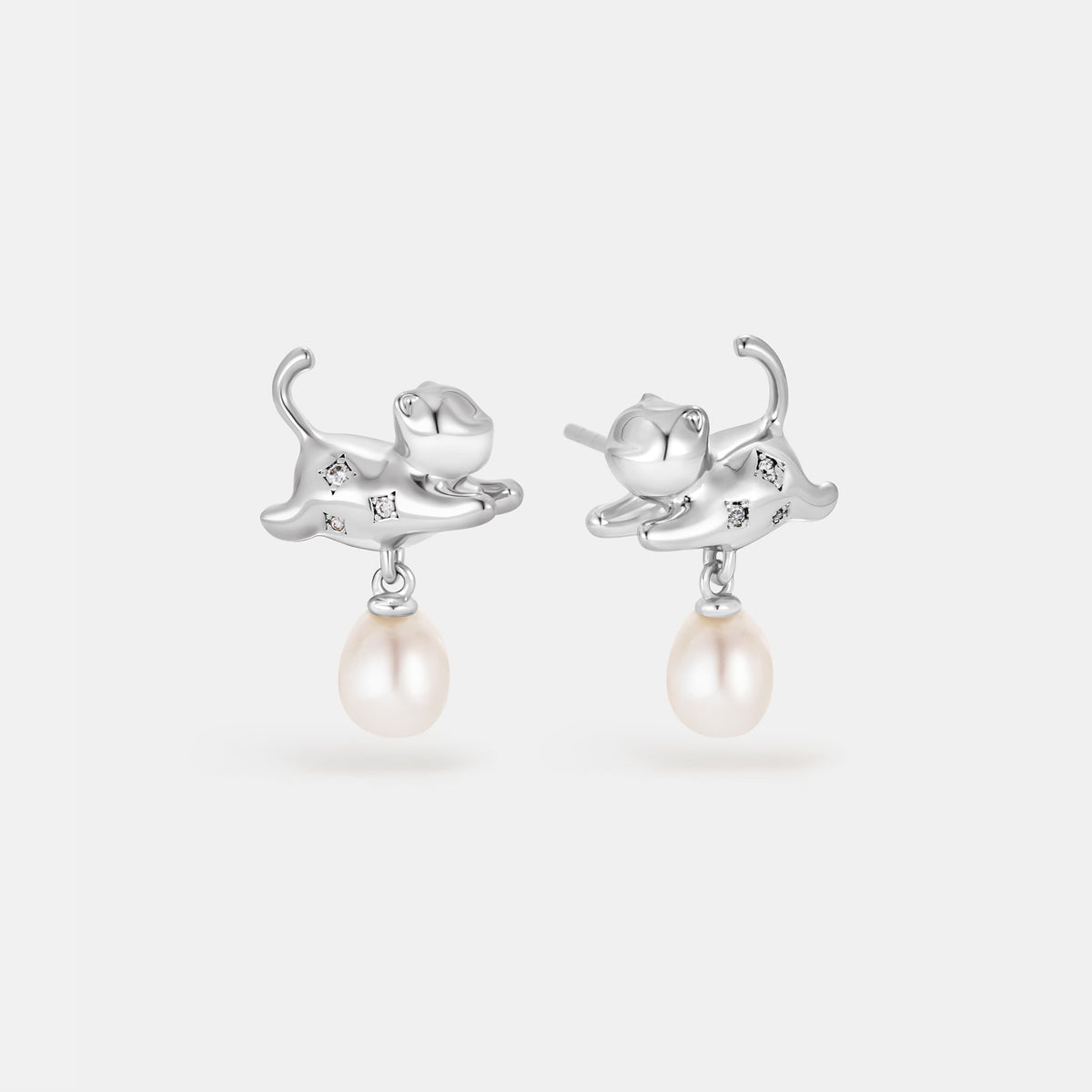 Playful Cat Pearl Earrings AmberLollipop