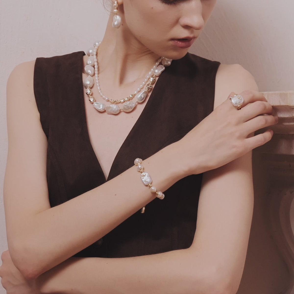 White Baroque Pearl Bee Bracelet