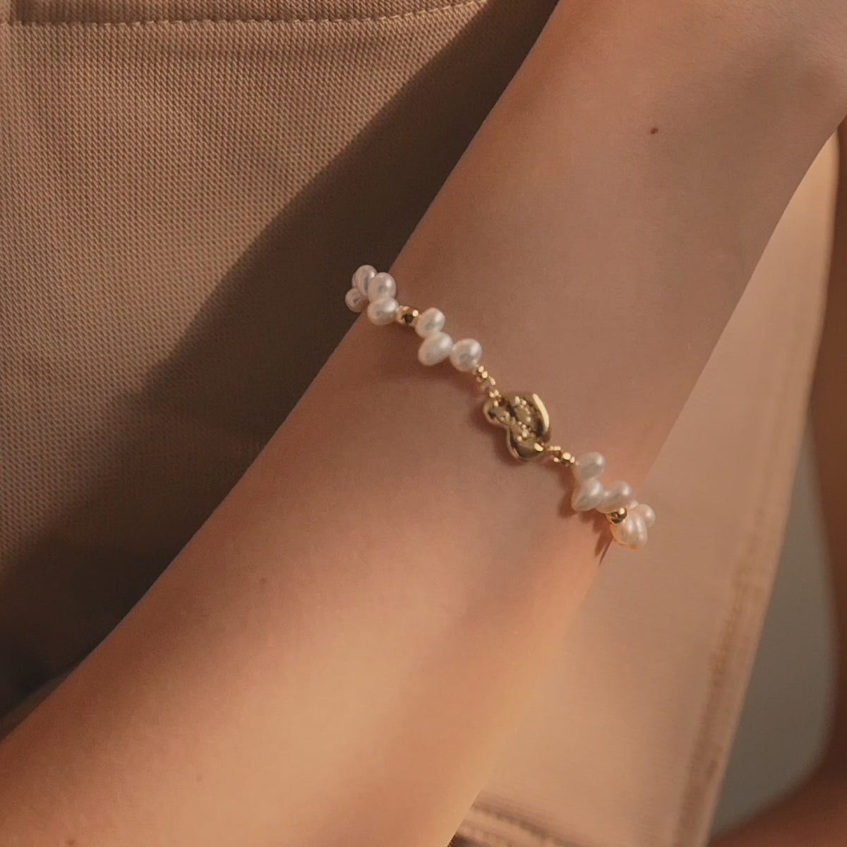 Lucky Heart Pearl Bracelet