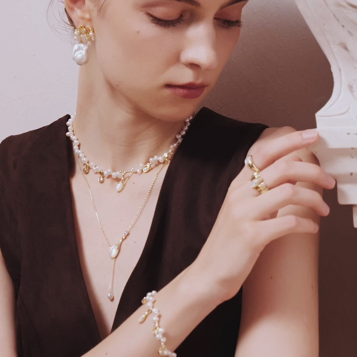 Champagne Moment Baroque Pearl Earrings