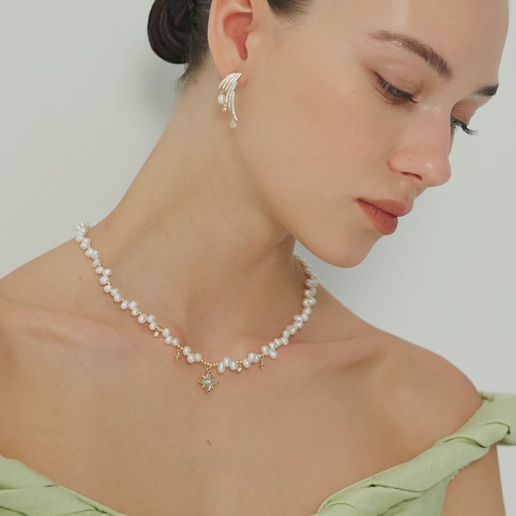 Radiant Star Pearl Necklace