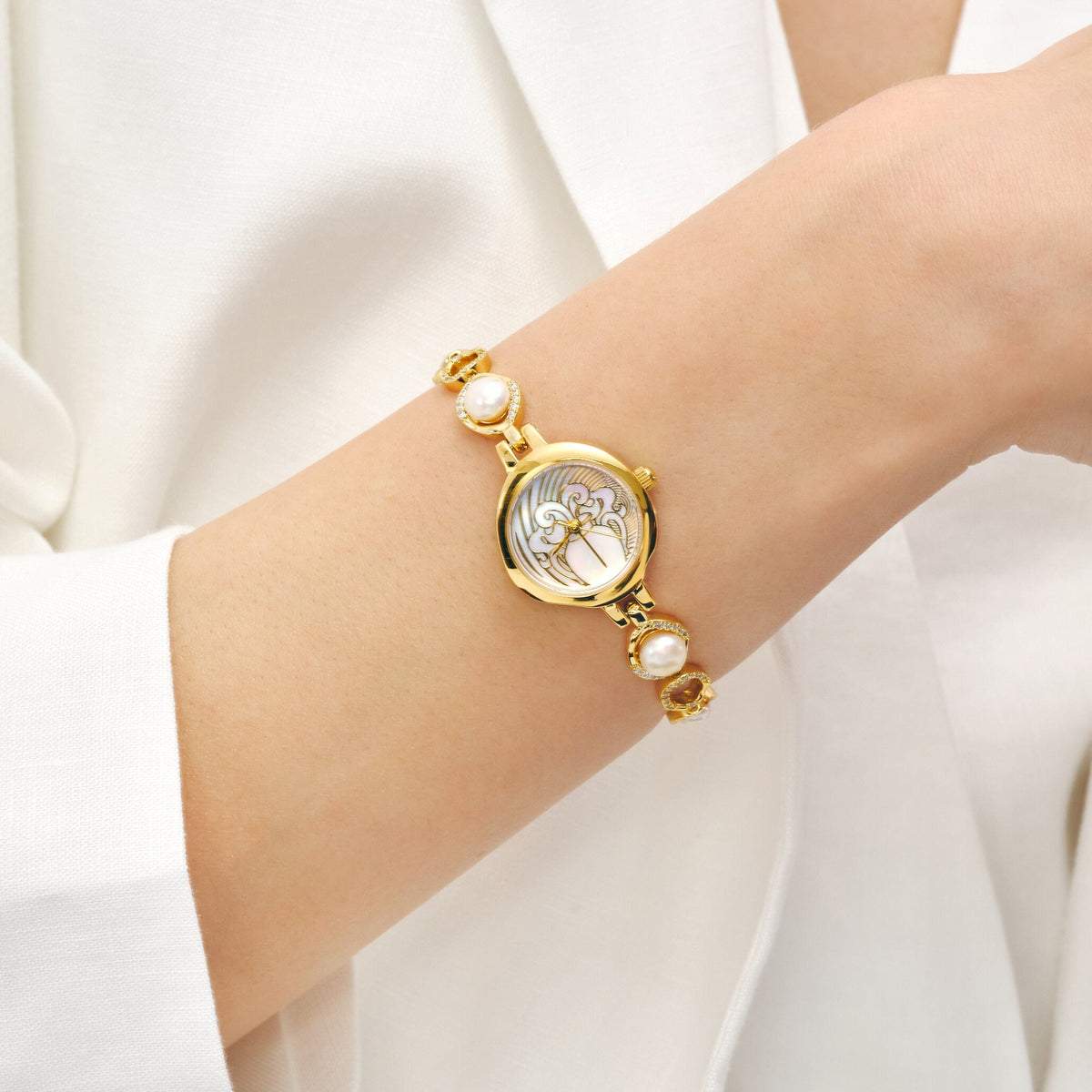 Stellar Zodiac Pearl Watch（Aquarius / Gemini / Libra） AmberLollipop