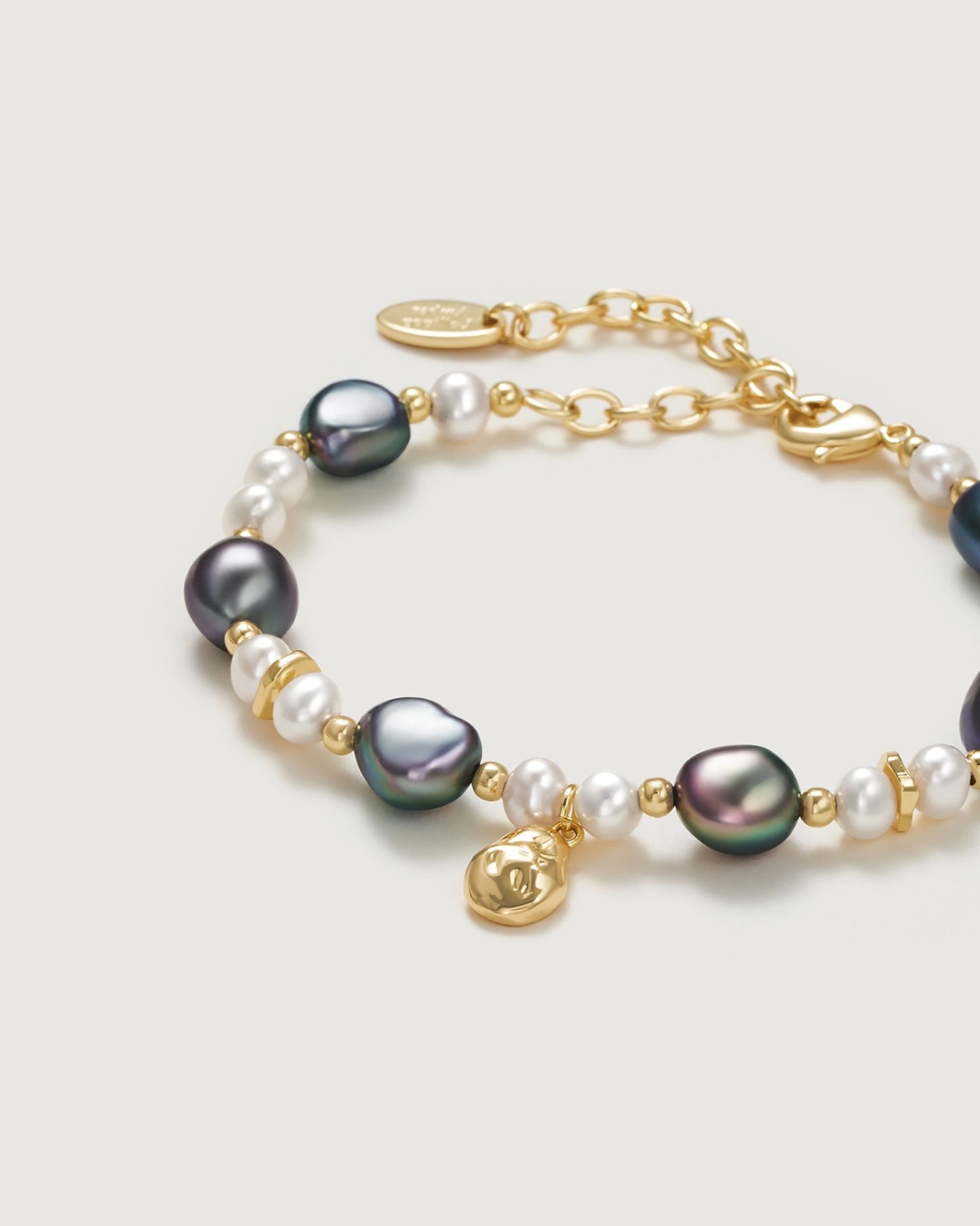 Treasure Baroque Pearl Bracelet - Amber lollipop