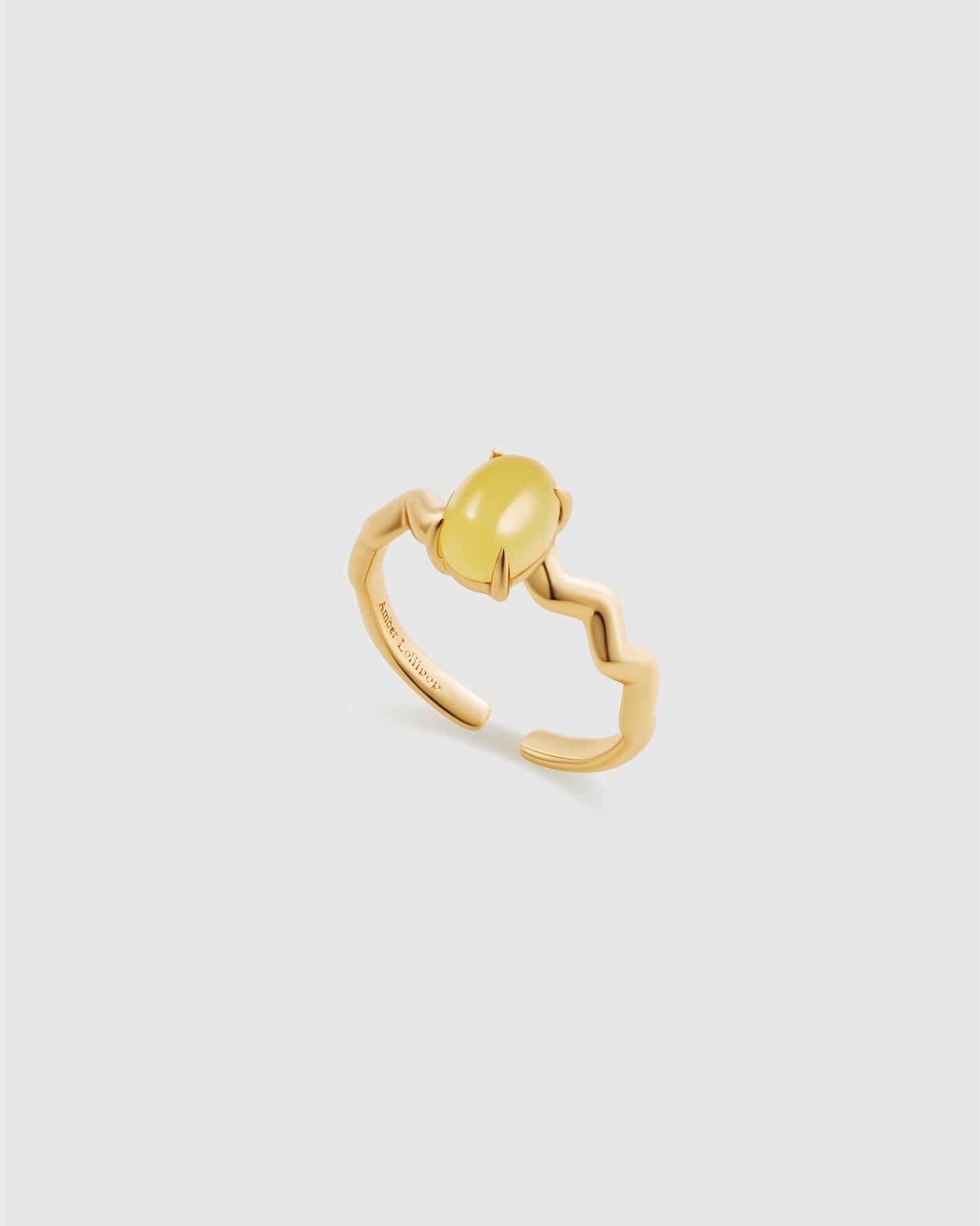 Venus Amber Ring - Amber lollipop