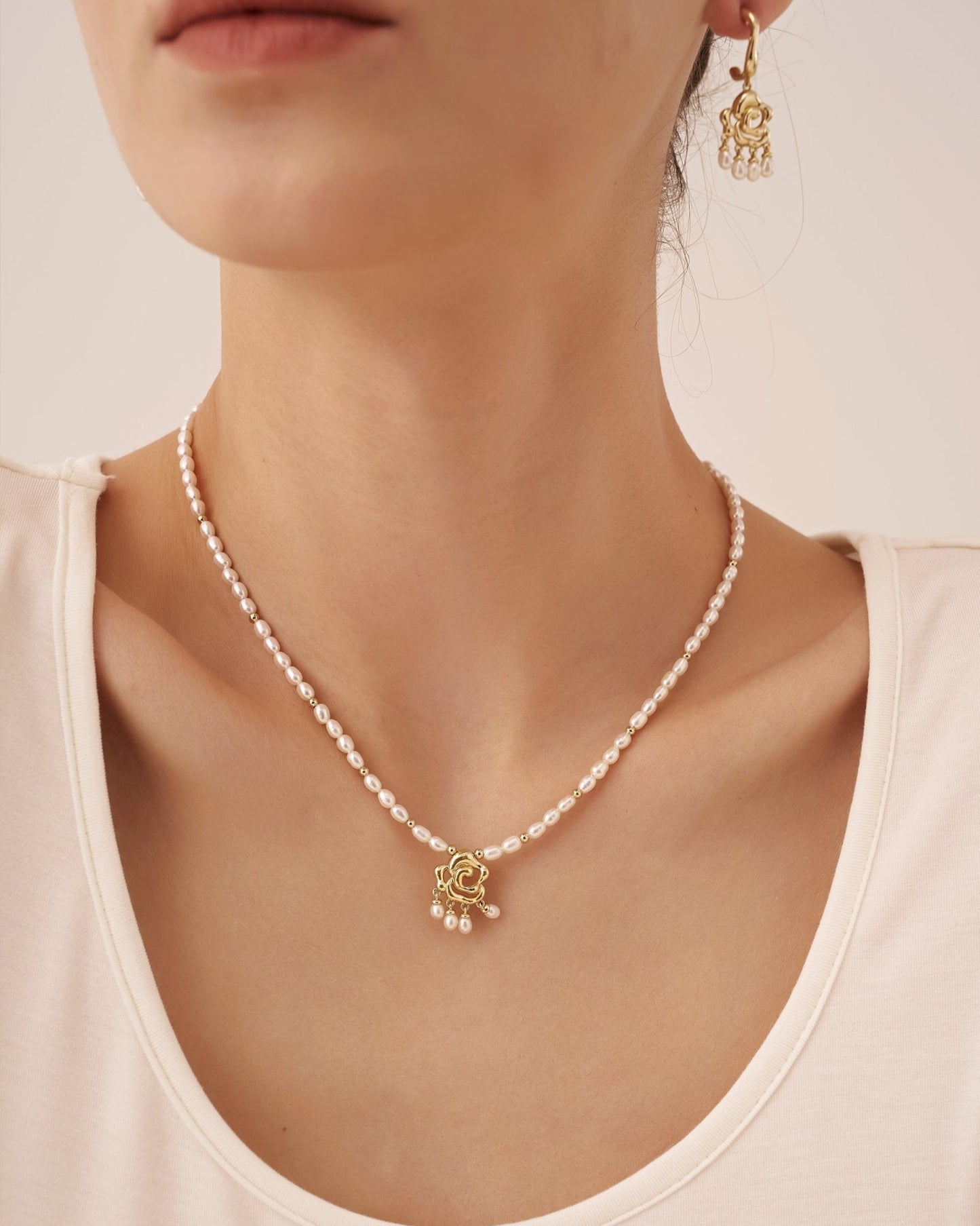 Venus Pearl Necklace - Amber lollipop