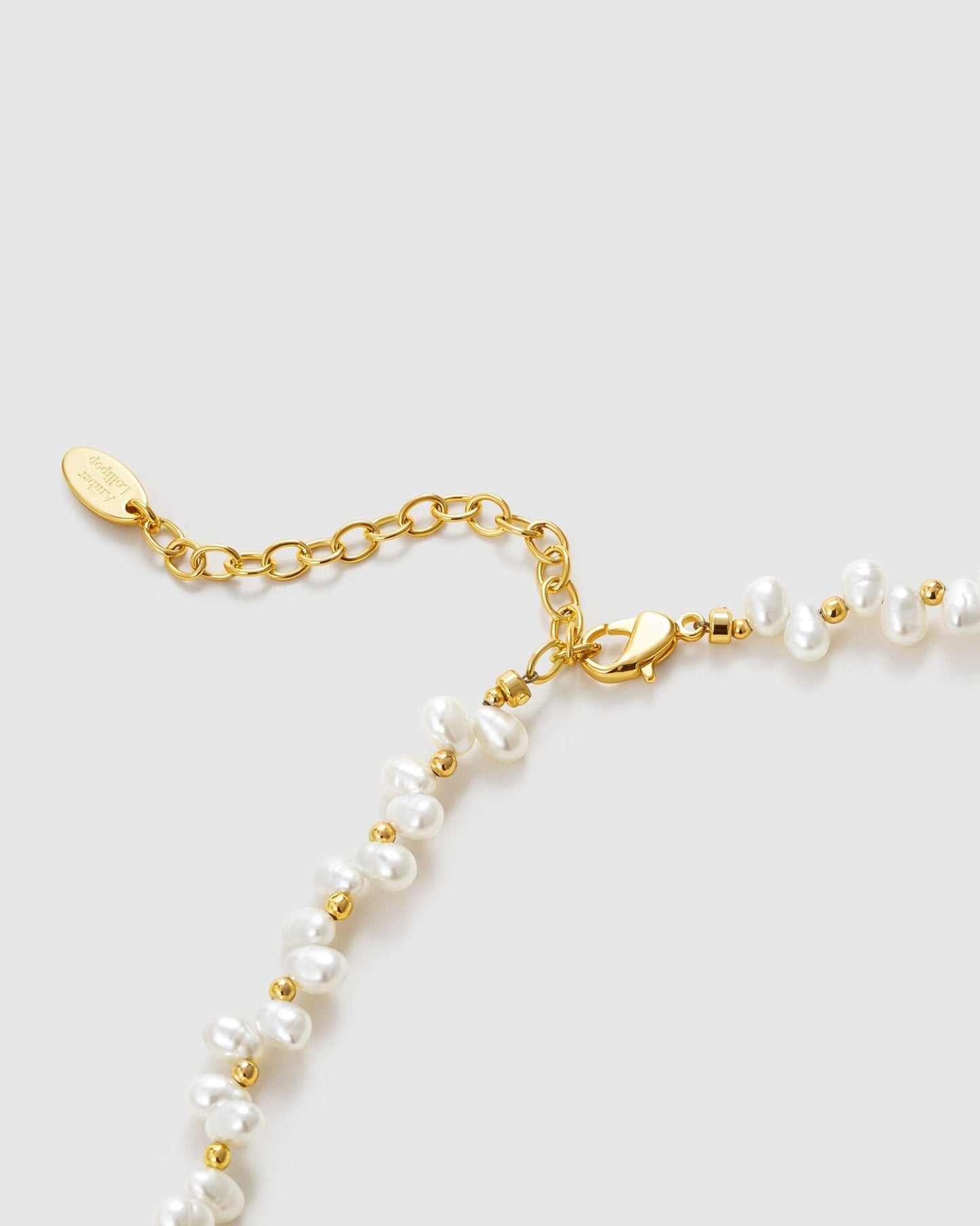 Zodiac Sign Pearl Necklace - Amber lollipop